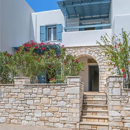 Comfy House In Paros Apartment *