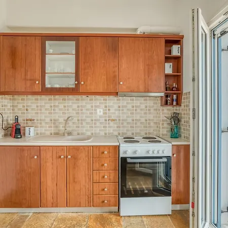 Comfy House In Paros Apartment